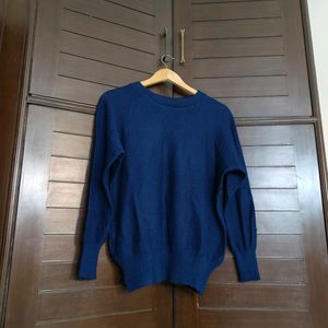 Women Blue Woollen Knitted Round Neck Sweater