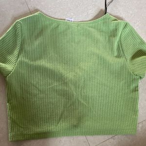 H&M butterfly crop top (green)