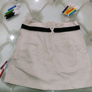 hot white mini skirt