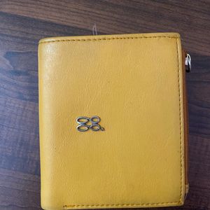 Baggit Yellow Wallet