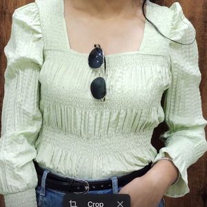 Green Kazo Top In  Very Good Condition