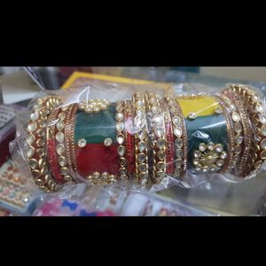 BRAND NEW BANGLES