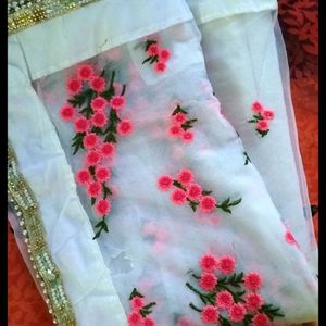 combo of two sarees