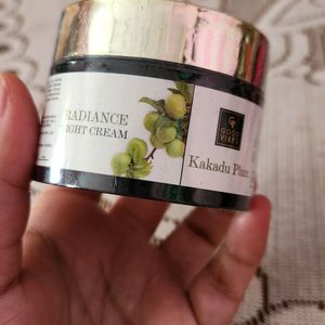 Good Vibes Kakadu Plum Radiance Night Cream