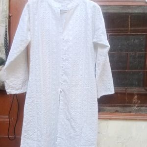 White Chikan Kari Kurta🤍