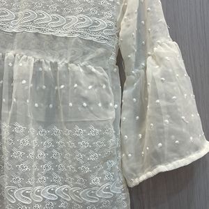 Korean Daisy Top