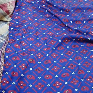 Saree With Stitched Blause