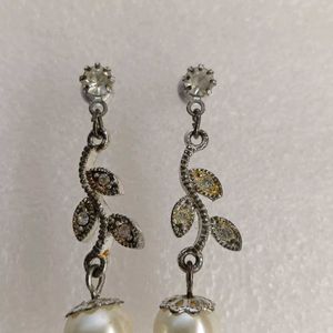 BEAUTIFUL EARRINGS