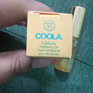 🥳SALE🥳COOLA Hydrating Lip Oil Sunscreen SPF 30