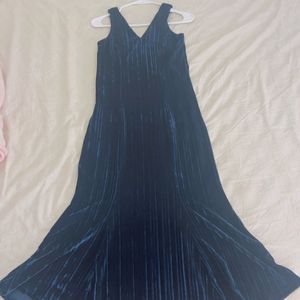 AND Women Blue Solid A-Line Pleated Dress