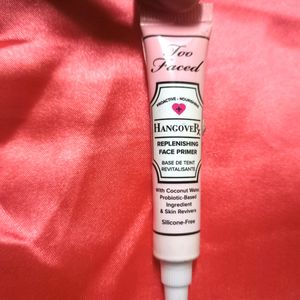 Too Faced Hangover Primer