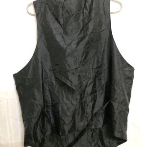 Reaction Kenneth Cole Black Vest