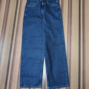 Z-53 Size 30 Straight Women Denim Jeans