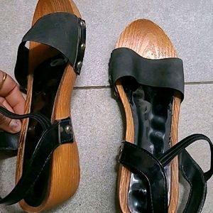 COmbo Of 2 Black Sandals