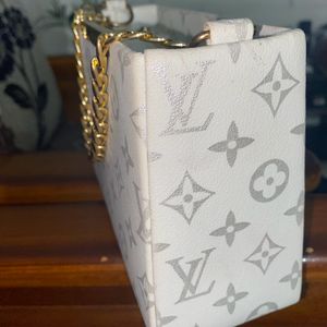 Lv First Copy Sling Bag