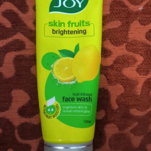 Joy Skin Fruits Brightening Face Wash