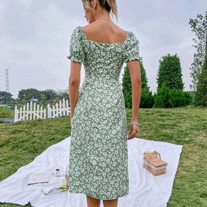 Leriya Green Dress