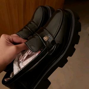 Roadster Loafers