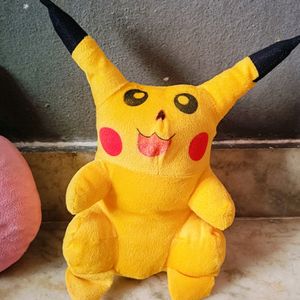 Combo Pikachu And Kookie Toy