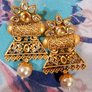 Earrings Set