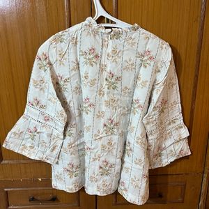 Floral Print Closed Chinese Neck Top