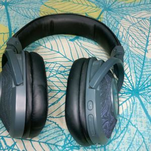 Boat Rockerz 550Headphone