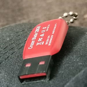 128GB Pendrive Cruze Blade New Condition