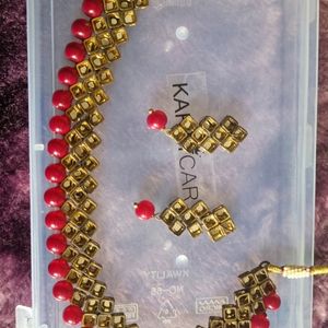 BEAUTIFUL Jewellery Set With Red Stones