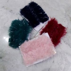 🆕 Set Of 8 Fur Hairclips