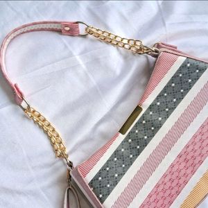 Multicolour sling Bag.