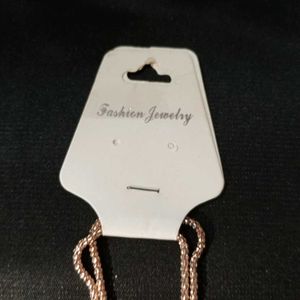 Teddy Rose Gold Neck Chain