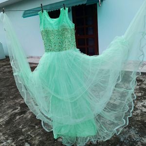 AQUAMARINE GREEN GOWN WITH SLEEVES