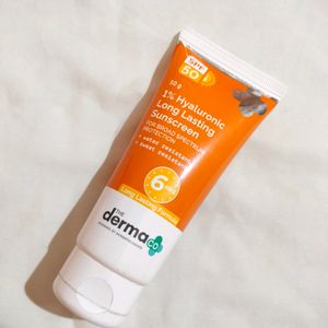 The Derma Co 1% Hyaluronic Long Lasting Sunscreen