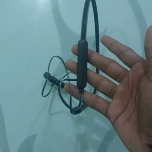 Boat Bluethooth Earphones One Ear Not Working