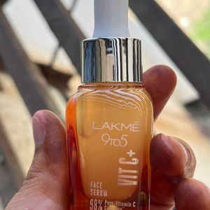 Lakme 9 to 5 Vitamin C+ facial Serum 15 ml