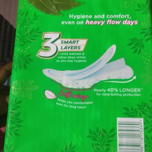 Whisper Ultra Sanitary Pads