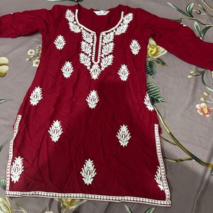 Chikankari Short Kurti