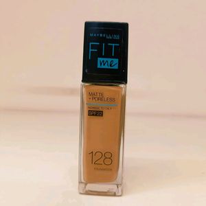 Maybelline New York Fit Me Foundation 128