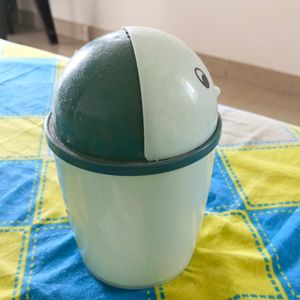 Desk Dustbin | Small Dust Bin