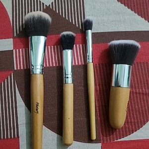 Makeup Brush Set