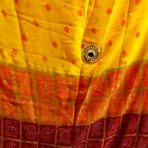 Women Saree With Blouse.