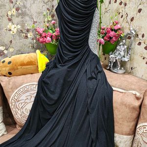 Beautiful Floor Length Party Gown