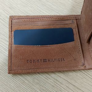 New Branded TOMMY HILFIGER Men's Wallet