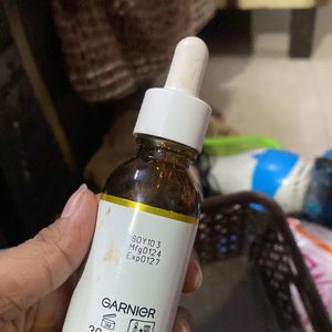 Garnier Bright Complete Vitc Serum