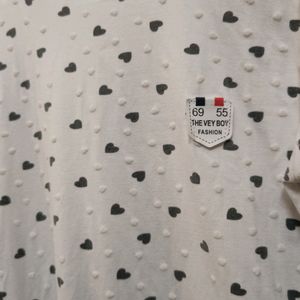 Cute White Top With Tiny Heart Deatils