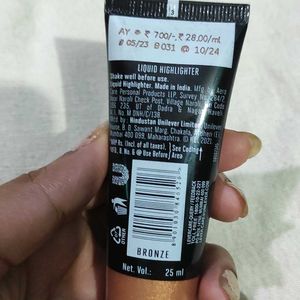 Lakme Absolut Liquid Highlighter