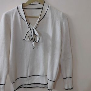 Creme  knot Sweater