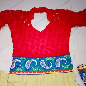 Girl Dress 👗👗 New Condition