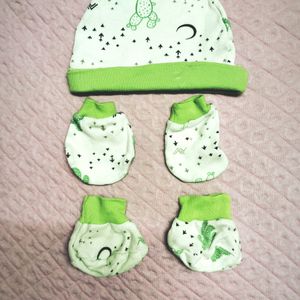 Baby Cap, Socks & Mittens Set💚