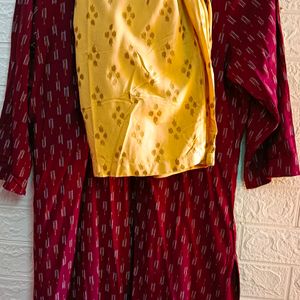 Very Good Condition Avaasa Kurti Set With Pajama